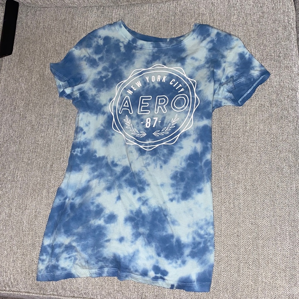 Tye-dye white and blue t shirt